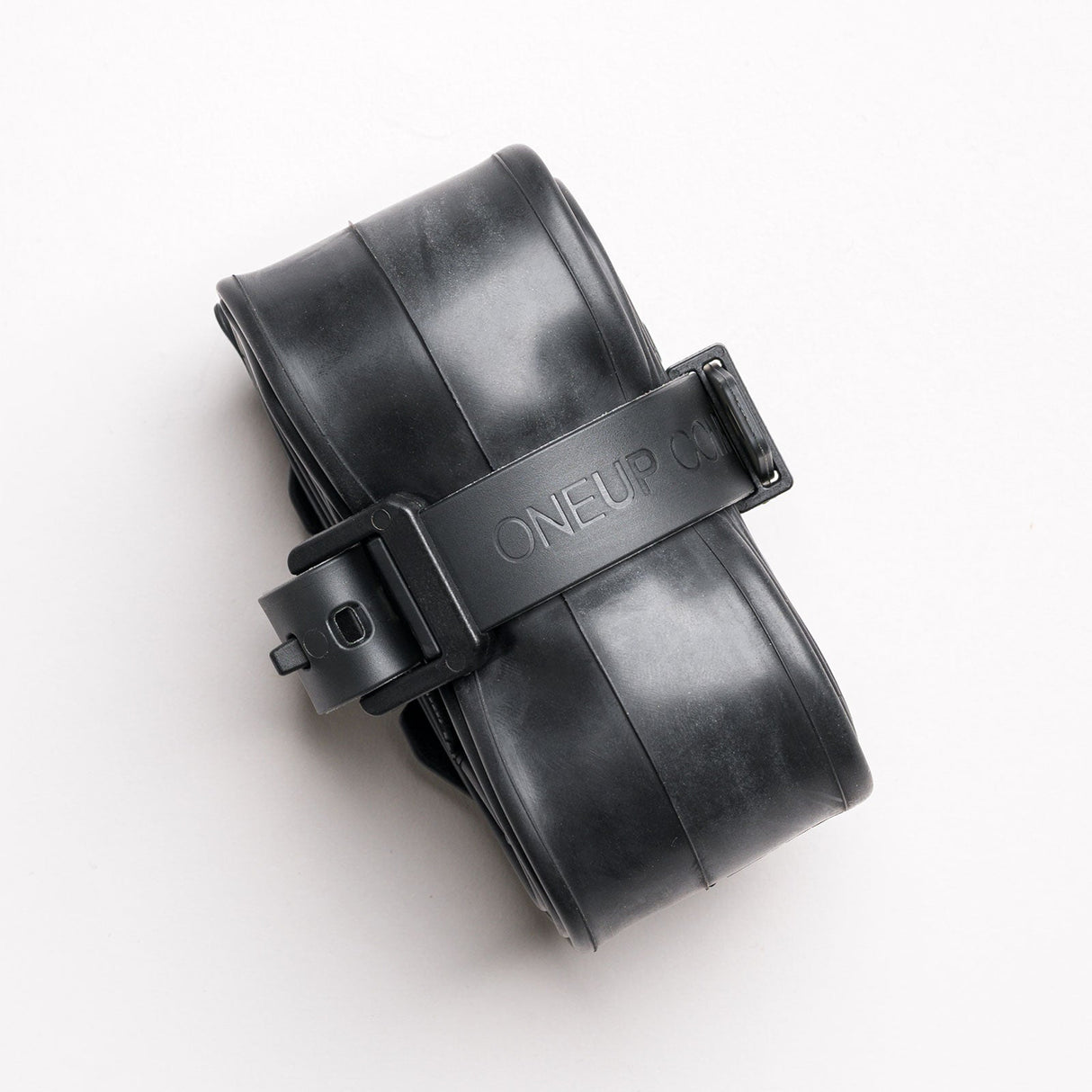 OneUp EDC Tube Strap Mount - The Lost Co. - OneUp Components - 1C0928 - -