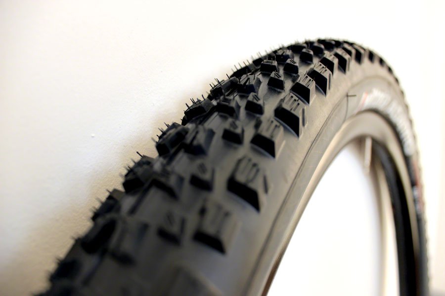 Vittoria Agarro Tire - 29 x 2.35 Tubeless Folding Black/Anthracite TNT G2.0 - The Lost Co. - Vittoria - TR3558 - 8022530020848 - -