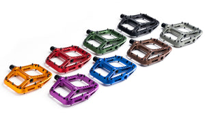 OneUp Components Wave Pedals - The Lost Co. - OneUp Components - 1C1010BLK - 0628219407399 - Black - 