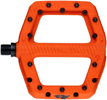 Load image into Gallery viewer, RaceFace Chester Pedals - Large - Orange - The Lost Co. - Race Face - PD24COMPLORA - 821973469317 - 