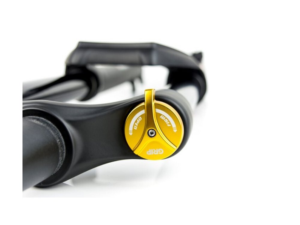2021 Marzocchi Bomber Z1 Coil - 27.5