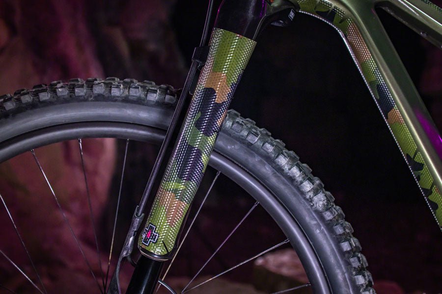 Muc-Off Fork Protection Kit 8-Piece Kit Camo – The Lost
