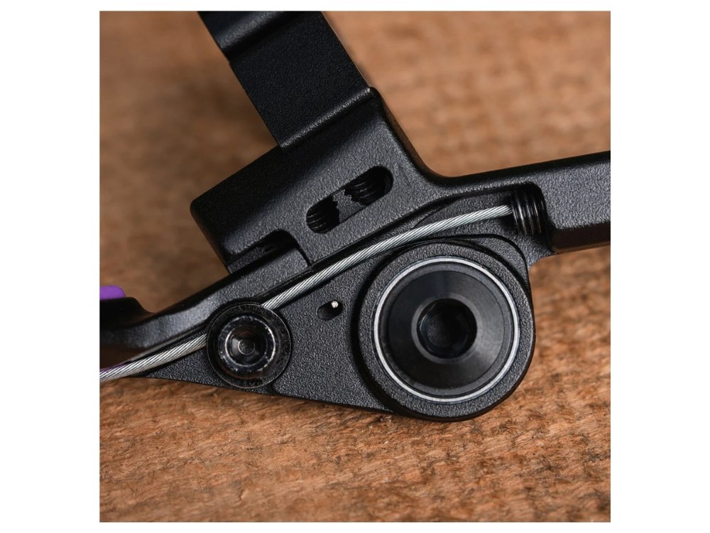 OneUp Components Dropper Post Remote V3 (No Clamp) – The Lost Co.