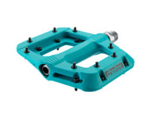 Load image into Gallery viewer, Race Face Chester Composite Pedals - The Lost Co. - RaceFace - PD20CHETUQ - 821973353623 - Turquoise -
